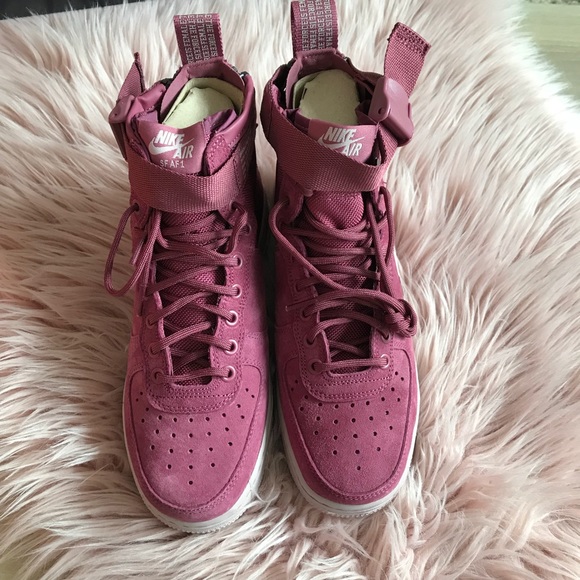 Nike women’s air force 1 mid size 7 - Picture 6 of 8